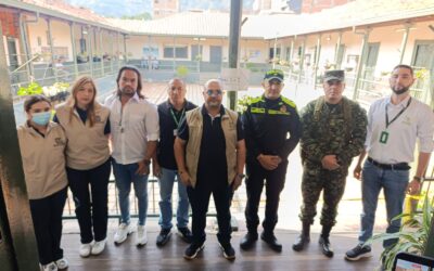 La Democracia Nos Une: Un Llamado Al Respeto, La Paz Y La Construcción Colectiva